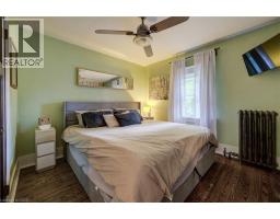 90 BROCK Street - 27