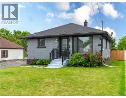 69 CLARKE Street N - 2