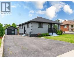 69 CLARKE Street N - 3