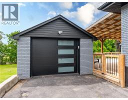 69 CLARKE Street N - 38