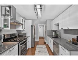 55 CAMERON Avenue N - 19