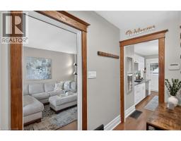 55 CAMERON Avenue N - 4