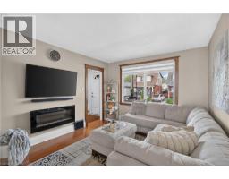 55 CAMERON Avenue N - 7