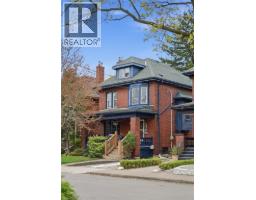 37 CONNAUGHT Avenue S - 2
