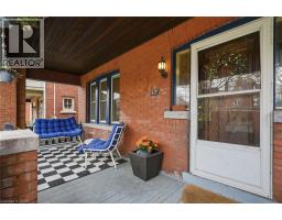 37 CONNAUGHT Avenue S - 4