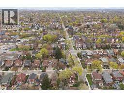 37 CONNAUGHT Avenue S - 45