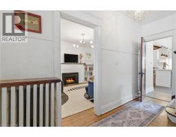 37 CONNAUGHT Avenue S - 6