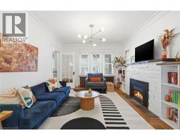 37 CONNAUGHT Avenue S - 7