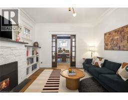 37 CONNAUGHT Avenue S - 8
