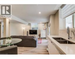 182 KERWOOD Drive - 42