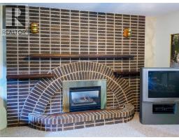 50 THORNCLIFFE Road - 16