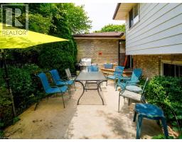 50 THORNCLIFFE Road - 21