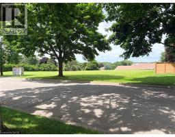50 THORNCLIFFE Road - 25