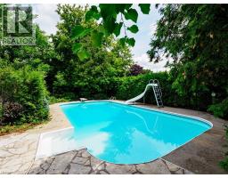 50 THORNCLIFFE Road - 3