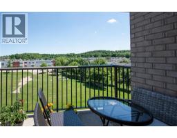 776 LAURELWOOD Drive UnitNo. 716 - 32