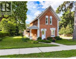 43 TEMPERANCE Street E - 1