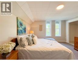 43 TEMPERANCE Street E - 29