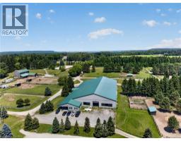 564 8TH CONCESSION Road E - 1