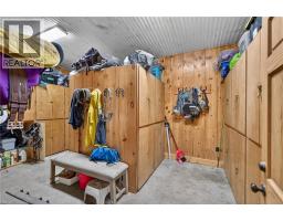 564 8TH CONCESSION Road E - 11