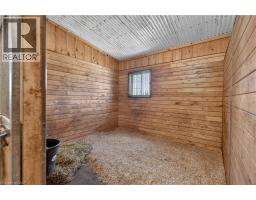564 8TH CONCESSION Road E - 14