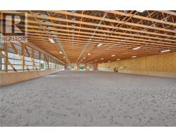 564 8TH CONCESSION Road E - 19