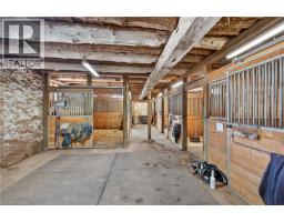 564 8TH CONCESSION Road E - 31