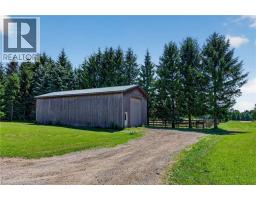 564 8TH CONCESSION Road E - 32
