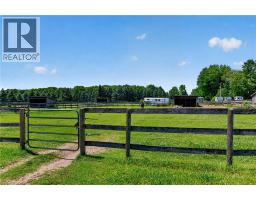 564 8TH CONCESSION Road E - 36