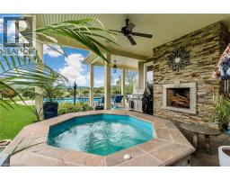 915 QUEENSTON Road - 10