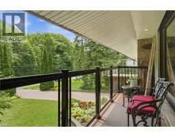 5 MAPLE Avenue - 36