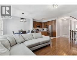 2092 ENGLISH Crescent - 10