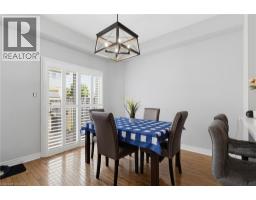 2092 ENGLISH Crescent - 12