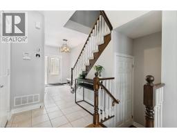 2092 ENGLISH Crescent - 4