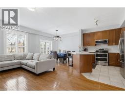 2092 ENGLISH Crescent - 5