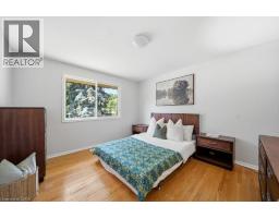 64 WARREN Road - 16