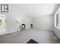 64 WARREN Road - 9