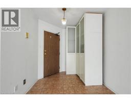 175 E HUNTER Street E UnitNo. 401 - 6