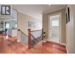 200 MACDONALD Place - 23