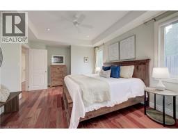 200 MACDONALD Place - 28