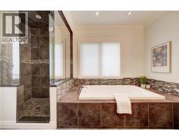 200 MACDONALD Place - 31