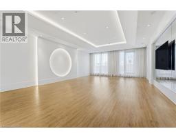 2007 JAMES Street UnitNo. 704 - 26