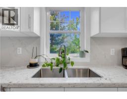 2435 COHO Way - 16