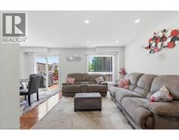 84 WESTMEADOW Drive UnitNo. 1 - 15