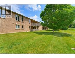 20 ISHERWOOD Avenue UnitNo. 77 - 32