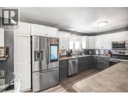 171 KNEIDER Avenue - 2
