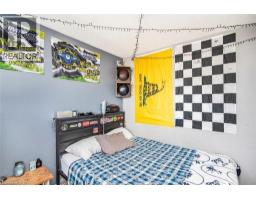 171 KNEIDER Avenue - 21