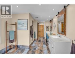 1285 COCKSHUTT Road - 19
