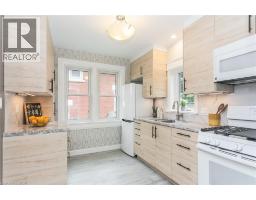 42 GUELPH Street - 16