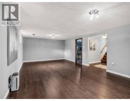 16 JUNIPER Drive - 24