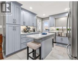 16 JUNIPER Drive - 4